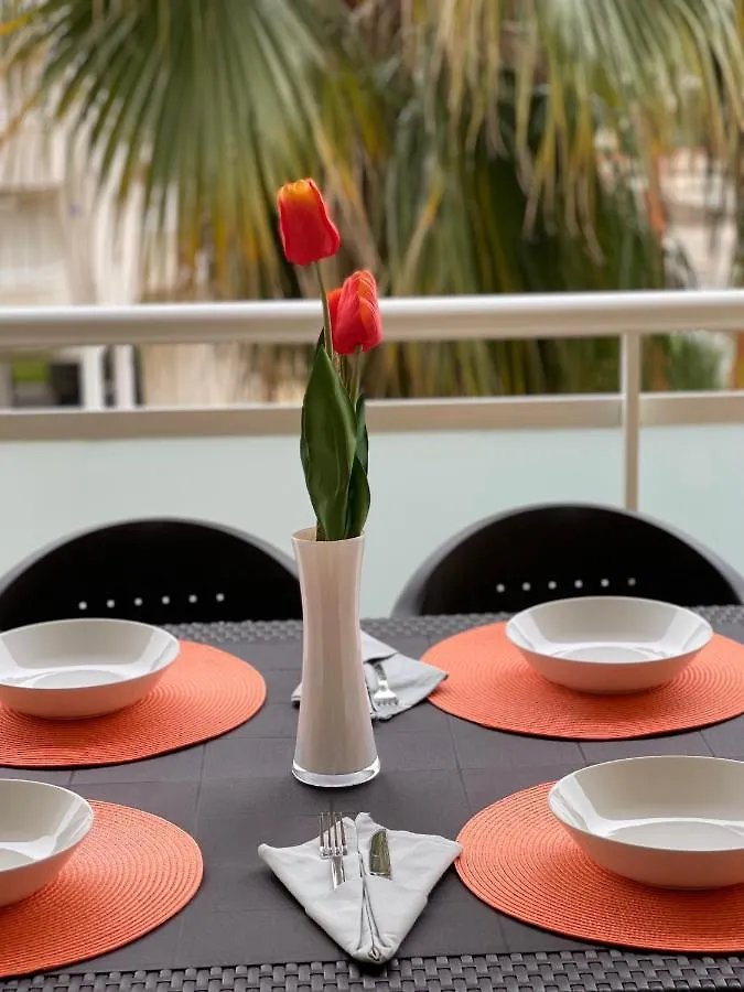 Apartamento ApartBeach MIGUEL ANTÓN Vistas Playa y Climatizado La Pineda España